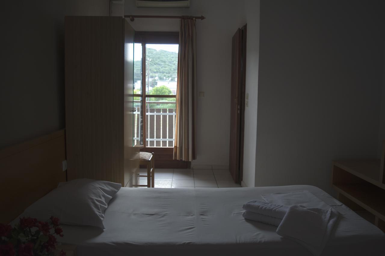 Hotel Paralia Nea Karvali Ngoại thất bức ảnh